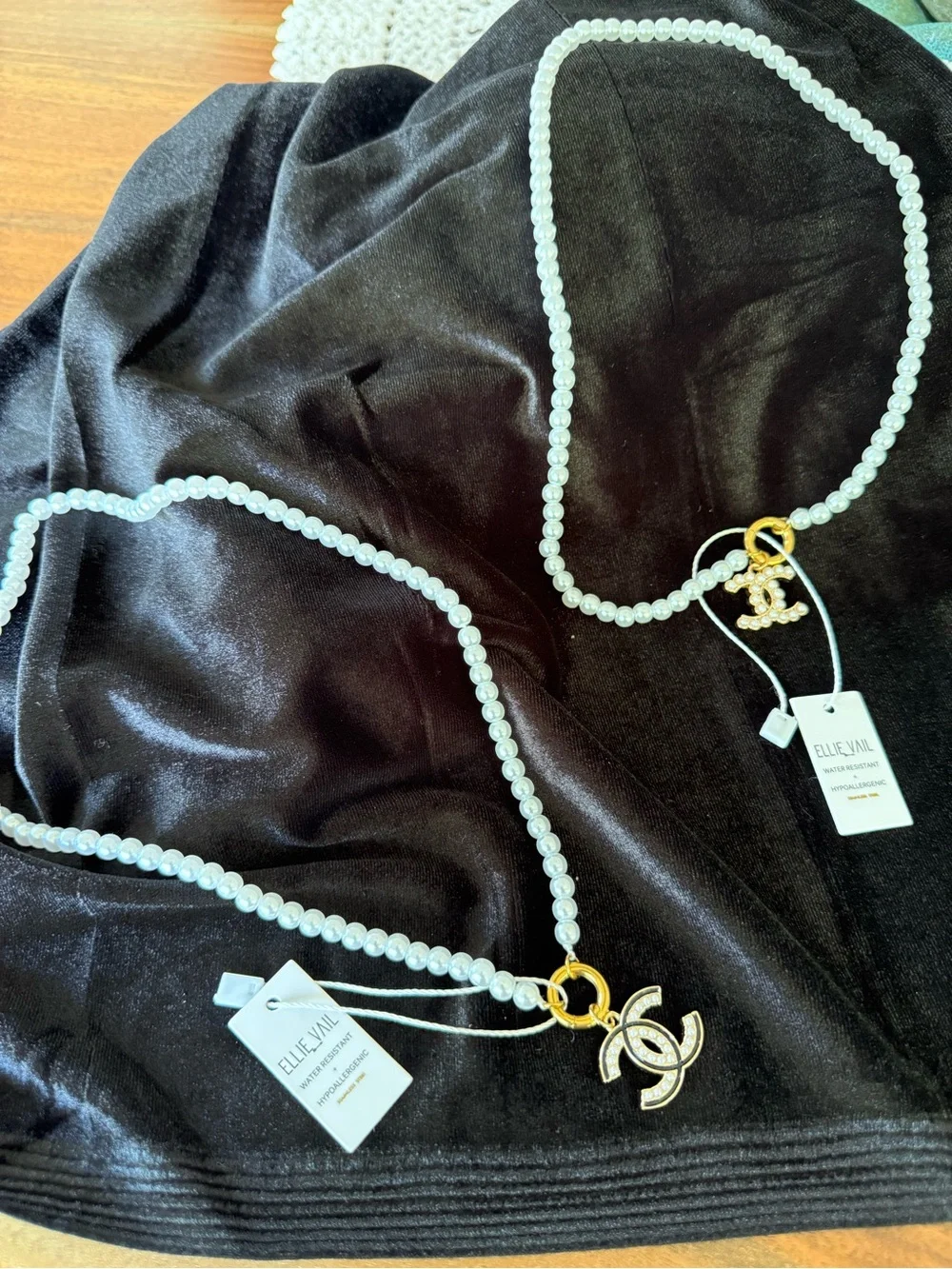 ChaneI Gold & White Pearl Logo Pendant Necklace - Picture 4 of 7